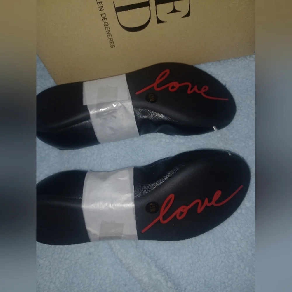 Kids ballet flats